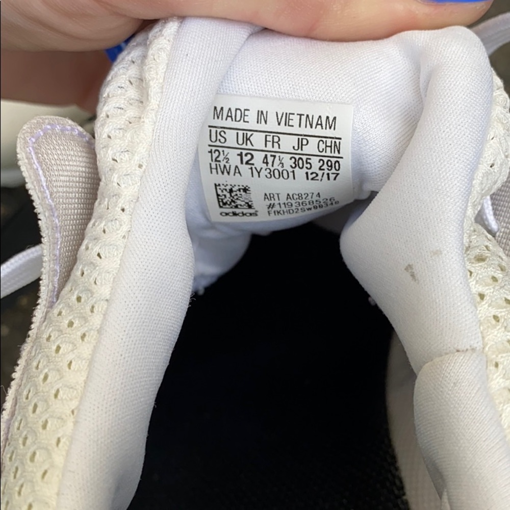 Adidas Men’s Sneakers - Picture 4 of 4